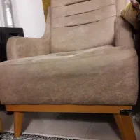 مبل در حد جدید|مبلمان خانگی و میز عسلی|رشت, پیرسرا|دیوار