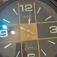 ساعت دیواری