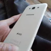 سامسونگ گلکسی a8 بدونه لوازم نیاز LCD