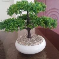 گلدان وگل مصنوعی