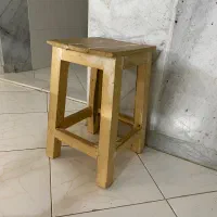 میز|میز و صندلی غذاخوری|نیشابور, بزرگمهر|دیوار