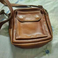 کیف دوشی بسیار زیبا وتمام چرم