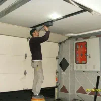 تعمیر فروش انواع درب برقی اتوماتیک راهبند کرکره|خدمات پیشه و مهارت|اصفهان, باغ زرشک|دیوار