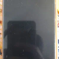 سامسونگ Galaxy J5 با حافظهٔ ۸ گیگابایت