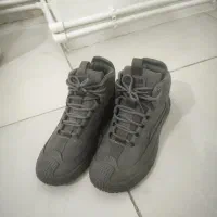 ۶ جفت کفش سایز ۴۲|کیف، کفش، کمربند|خوی, |دیوار