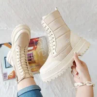 نیم بوت شیک