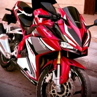 سی بی آر 250 آرآر