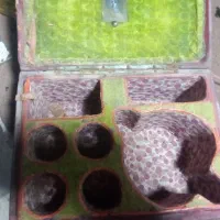 صندوقچه چوبی جای لوازم آرایش عتیقه|کلکسیون اشیاء عتیقه|قم, سراجه (۱۵ خرداد)|دیوار