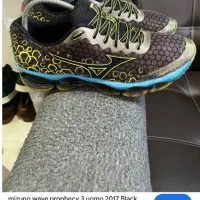 کتانی استوک میزانو در حد اک مناسب ورزشکاران