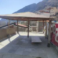 ملک-فروشی
