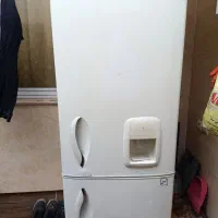 یخچال نیمه فریزر