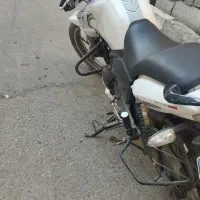 موتور سیکلت آپاچی ۱۸۰ سفید|موتورسیکلت|رباط‌کریم, نصیرشهر|دیوار