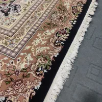 یک جفت فرش در حد نو