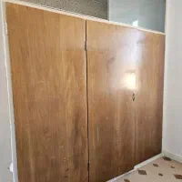 کمد دیواری سالم همراه چارچوب اهنی