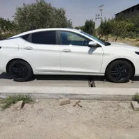 کیامسی J7، مدل ۱۴۰۲