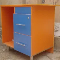 میز ام دی اف شیک و خوش رخ