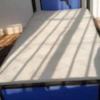 تخت تک نفره