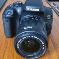 دوربین کانن 750D