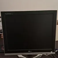 فروش مانیتور ۱۷ اینچ LG