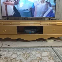 میزتلویزون طلایی