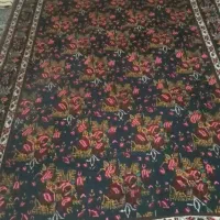 قالی گل سرخ
