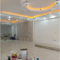 نقاشی ساختمان رنگارنگ