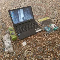 لپ تاپ فوق لاکچری Acer با لوازم جانبی کامل