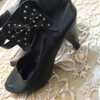 کفش و کیسه خواب بچه