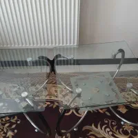 عسلی شیشه ای