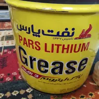 ده عدد قوطی خالی گریس