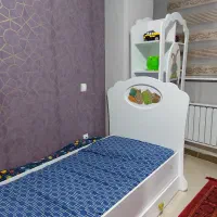 تخت و کمد بچه سالم بدون زدگی