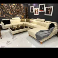 نیروی کار در کارگاه تولیدی و تعمیرات مبلمان