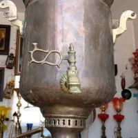 سماور ذغالی غول پیکر. قدیمی