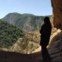 لیدر گیلانگردی|تور و چارتر|رشت, گیل|دیوار