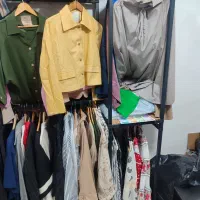 یک رگال لباس داریم برای فروش خورموج هستم|فروشگاه و مغازه|خورموج, |دیوار