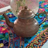 قوری مسی قدیمی و شیر جوش مسی