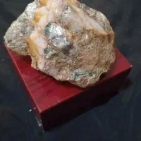 سنگ طلا(عقیق کوارتز با رگه های طلا)|کلکسیون اشیاء عتیقه|پیشوا, |دیوار