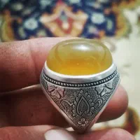انگشتر عقیق زرد و مهره گردنی عقیق یمن کهنه|بدلیجات|یزد, |دیوار