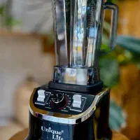 بلندر ( مخلوط کن ) و پارچ بلندر|آبمیوه‌گیر و آب‌مرکبات‌گیر|قم, نیروگاه|دیوار