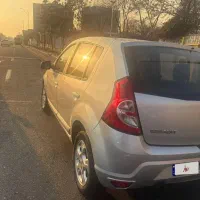 ساندرو مدل ۹۵|خودرو سواری و وانت|تهران, تهرانپارس جنوبی|دیوار