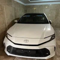 تویوتا کمری ژاپن LE مدل ۲۰۲۵ بنزین و هیبرید