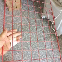 قفسه فلزی مشبک