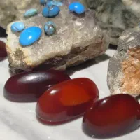 فروشی سنگهای فیروزه نیشابور و عقیق جزع قدیمی