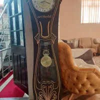 ساعت ایستاده