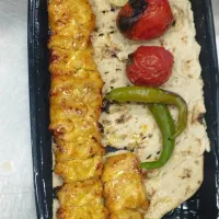 کمک آشپز ایرانی یا فست فود