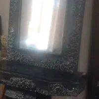 کنسول و آینه