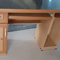 فروش یک عدد میز تحریر ( کامپیوتر) در حد نو