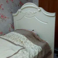 تخت خواب یک نفره