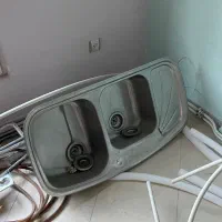 سینک و شیر دیواری