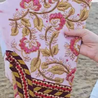 شلوار ملیلهدوزی